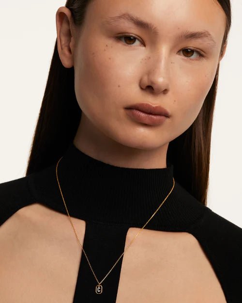 Halsband Letter C Co01 514 - Dahlströms Guld