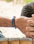 Armband Felix Blå/Beige (Veganskt Läder) - Dahlströms Guld