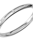 SR2022 - Smal ring i vitguld - Dahlströms Guld