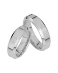 SR2056 - Bred diamantring i platina - Dahlströms Guld